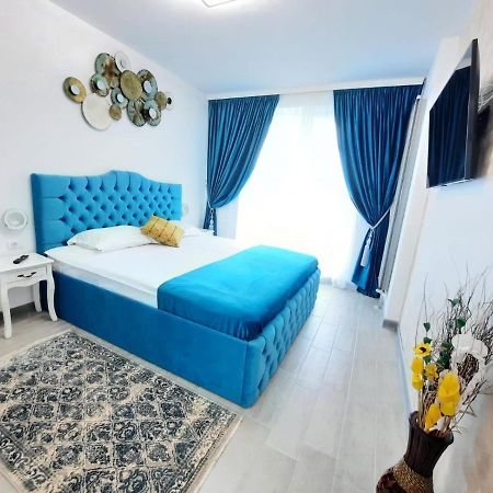 Apartament Rebeca Lux By Alezzi Beach Resort Năvodari Eksteriør billede