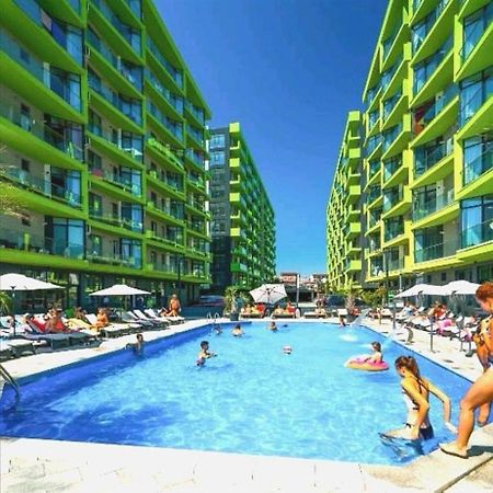 Apartament Rebeca Lux By Alezzi Beach Resort Năvodari Eksteriør billede