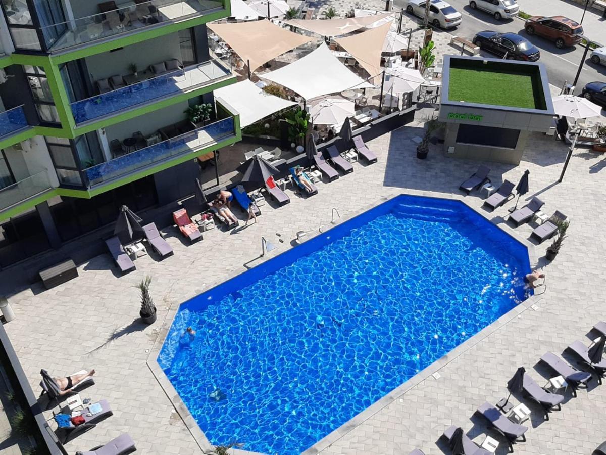 Apartament Rebeca Lux By Alezzi Beach Resort Năvodari Eksteriør billede